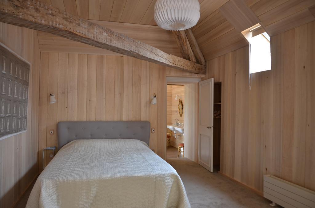 Bed and Breakfast Le Pavillon De L'Orangerie Marigny  Номер фото